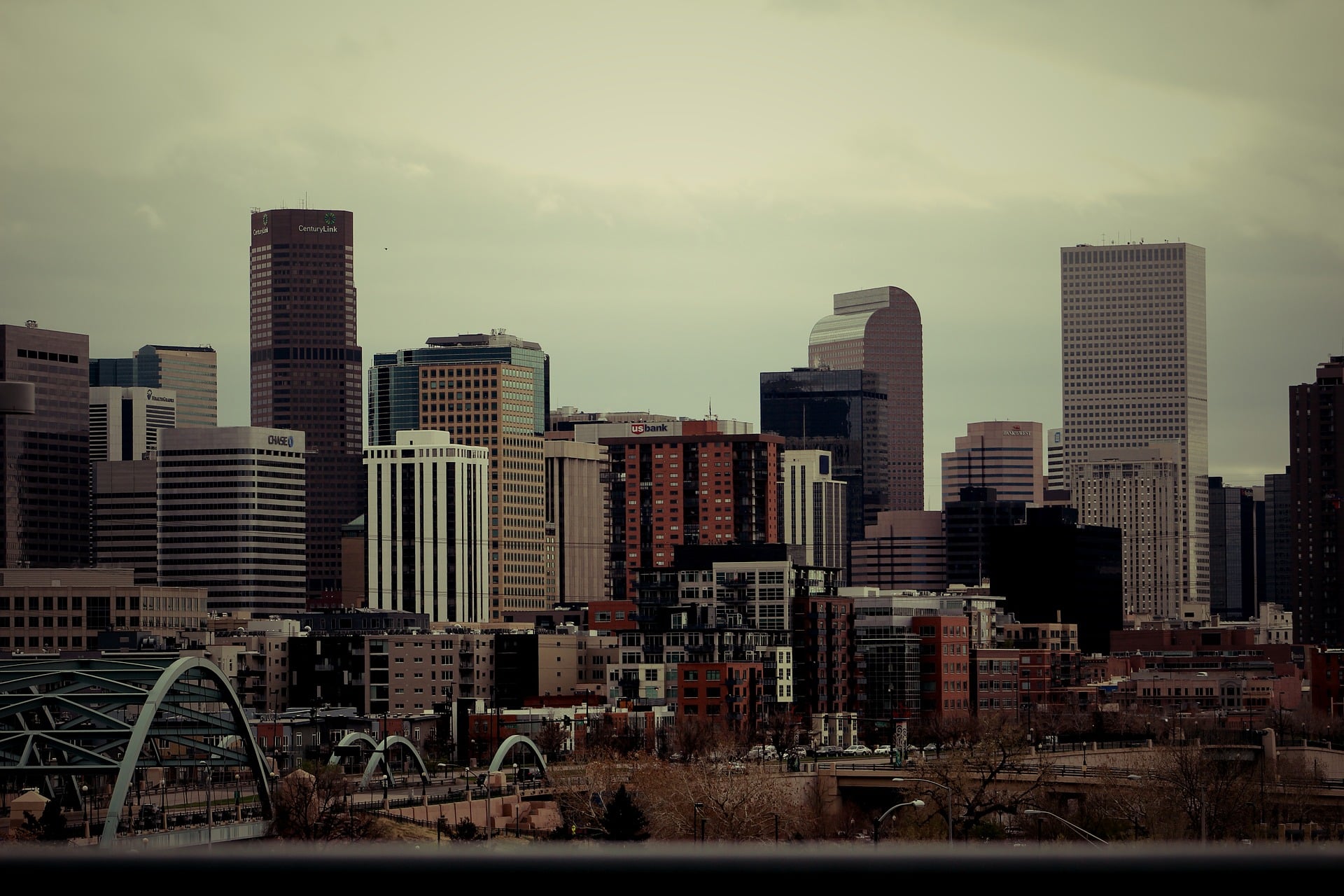 denver-767050_1920 (1)