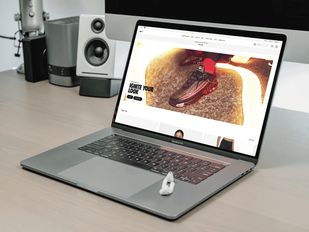 12 Amazing Examples of Angular Web Development to Get Inspired - nike