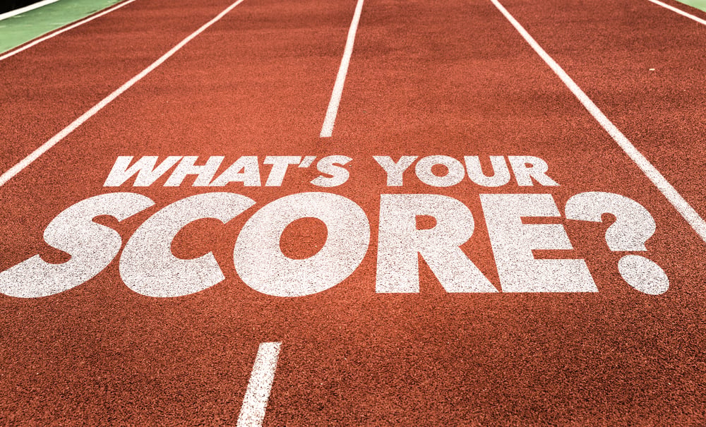 Napis Whats Your Score? na bieżni